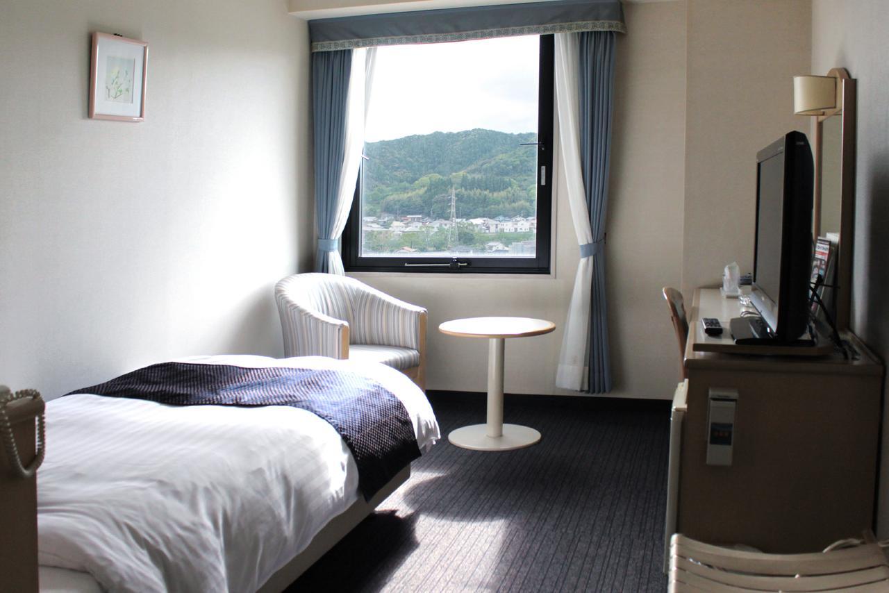 Hotel Verfort Hyuga Eksteriør billede