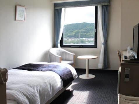 Hotel Verfort Hyuga Eksteriør billede